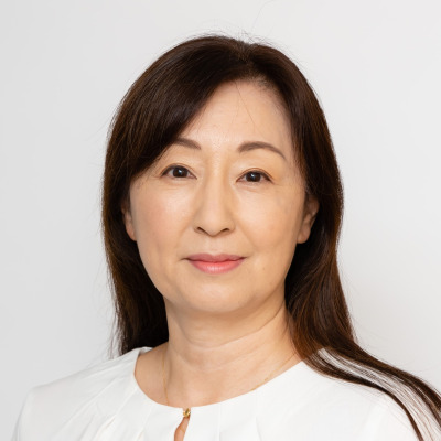 村野 直子 