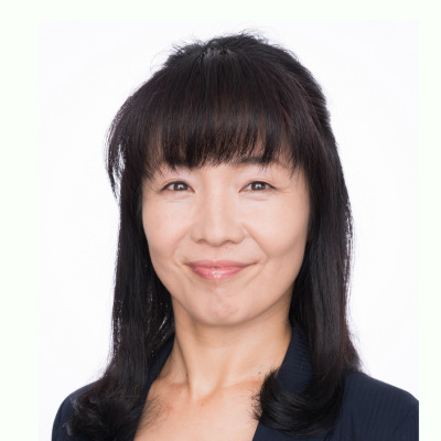 小栗 貴代美 