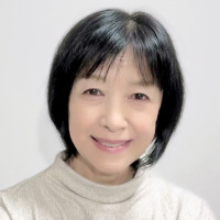 星島 透子